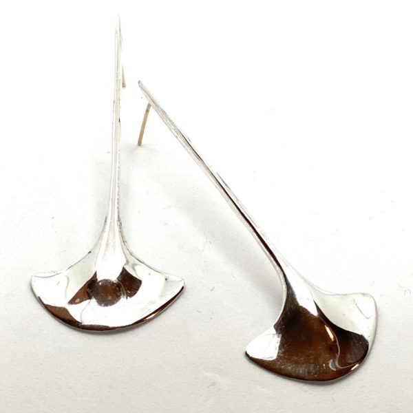 Bright silver anchor earrings
