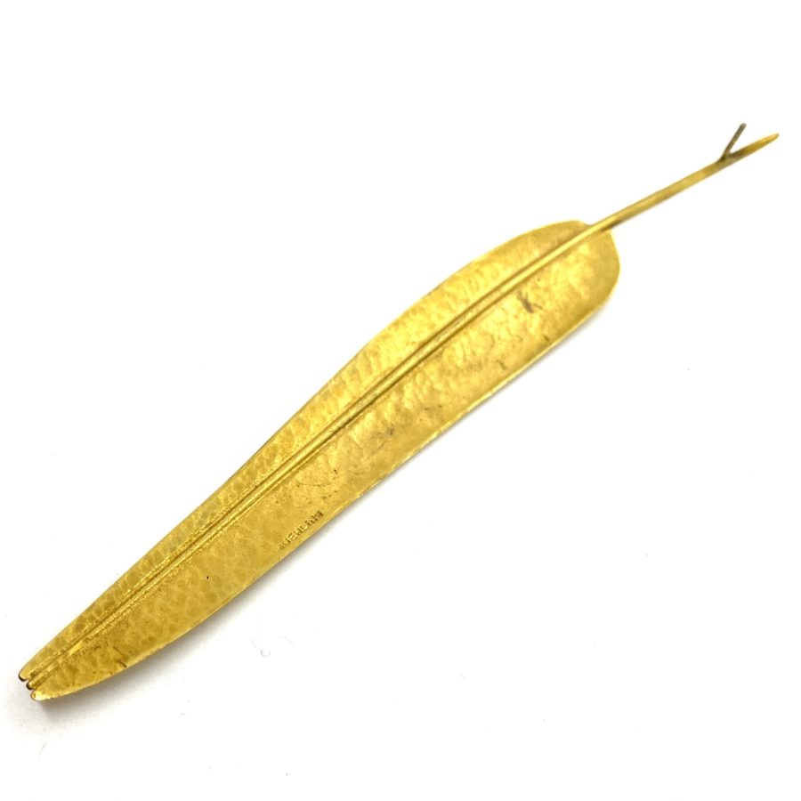 Ted Muehling Thin Feather Earring - Image 2