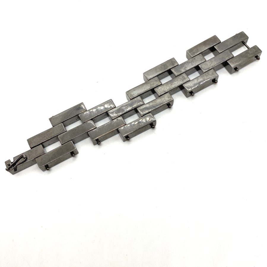 Robert Lee Morris 2x2 Undulating Bar Bracelet Hematite - Image 2