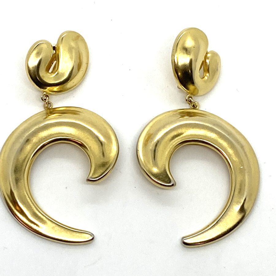 Robert Lee Morris Colossal Claw Dangle Earrings