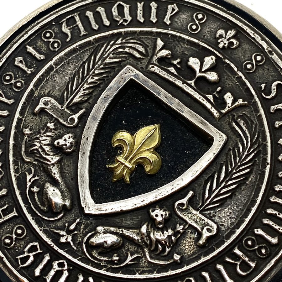 Laurence De Vries French Heritage Brooch - Image 2