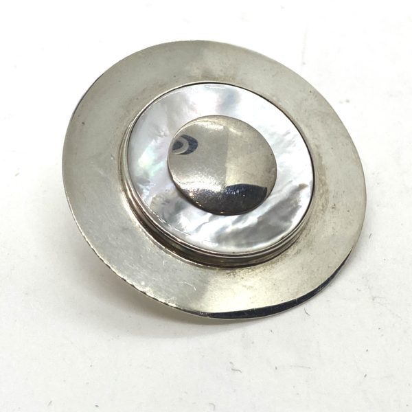 Laurence De Vries Silver Mop Target Pin