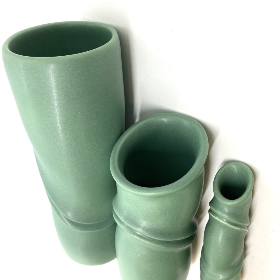 Robert Lee Morris Set of Three Ceramic Vases - Image 2