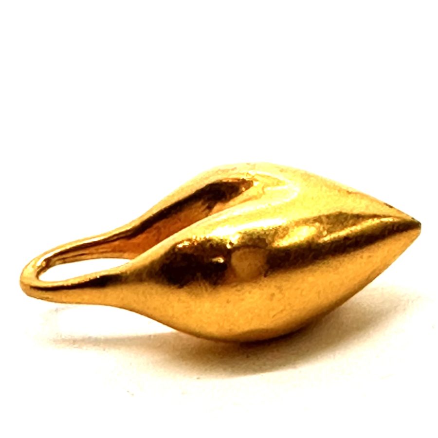 Robert Lee Morris Gold Plated Plumbob Heart Pendant - Image 3