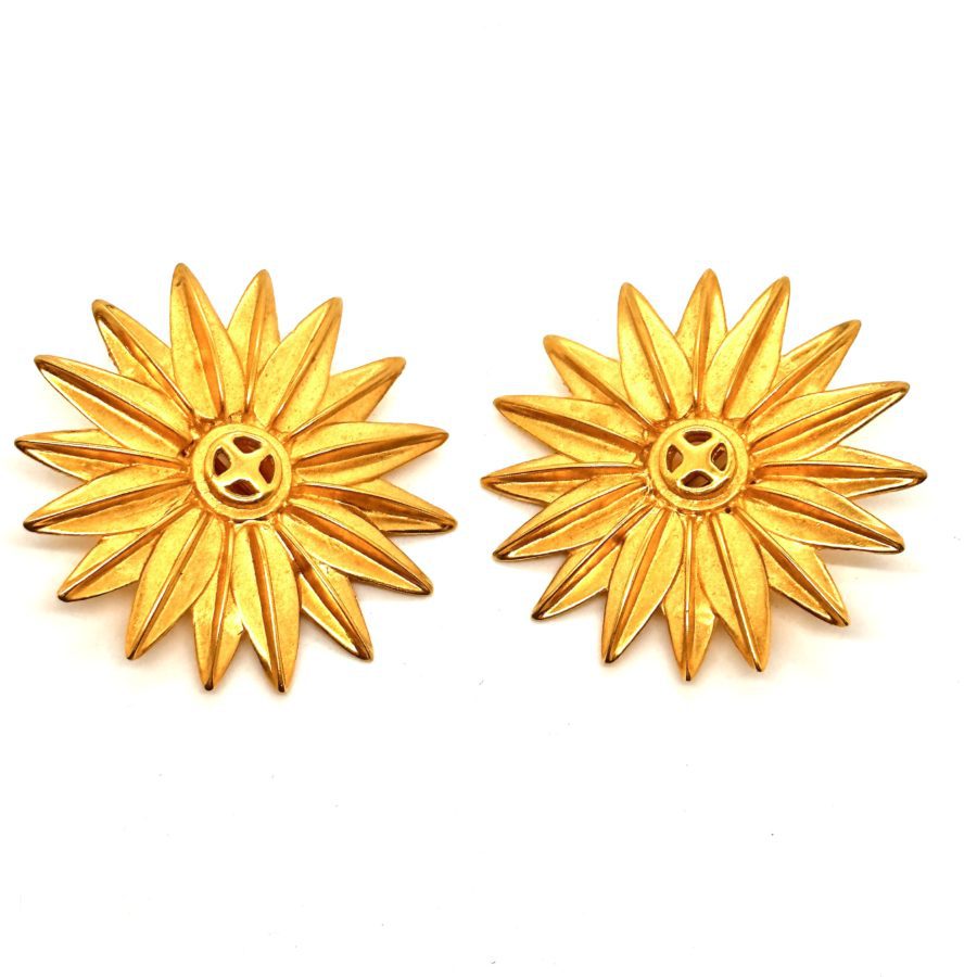 Robert Lee Morris Starburst Dart Earrings