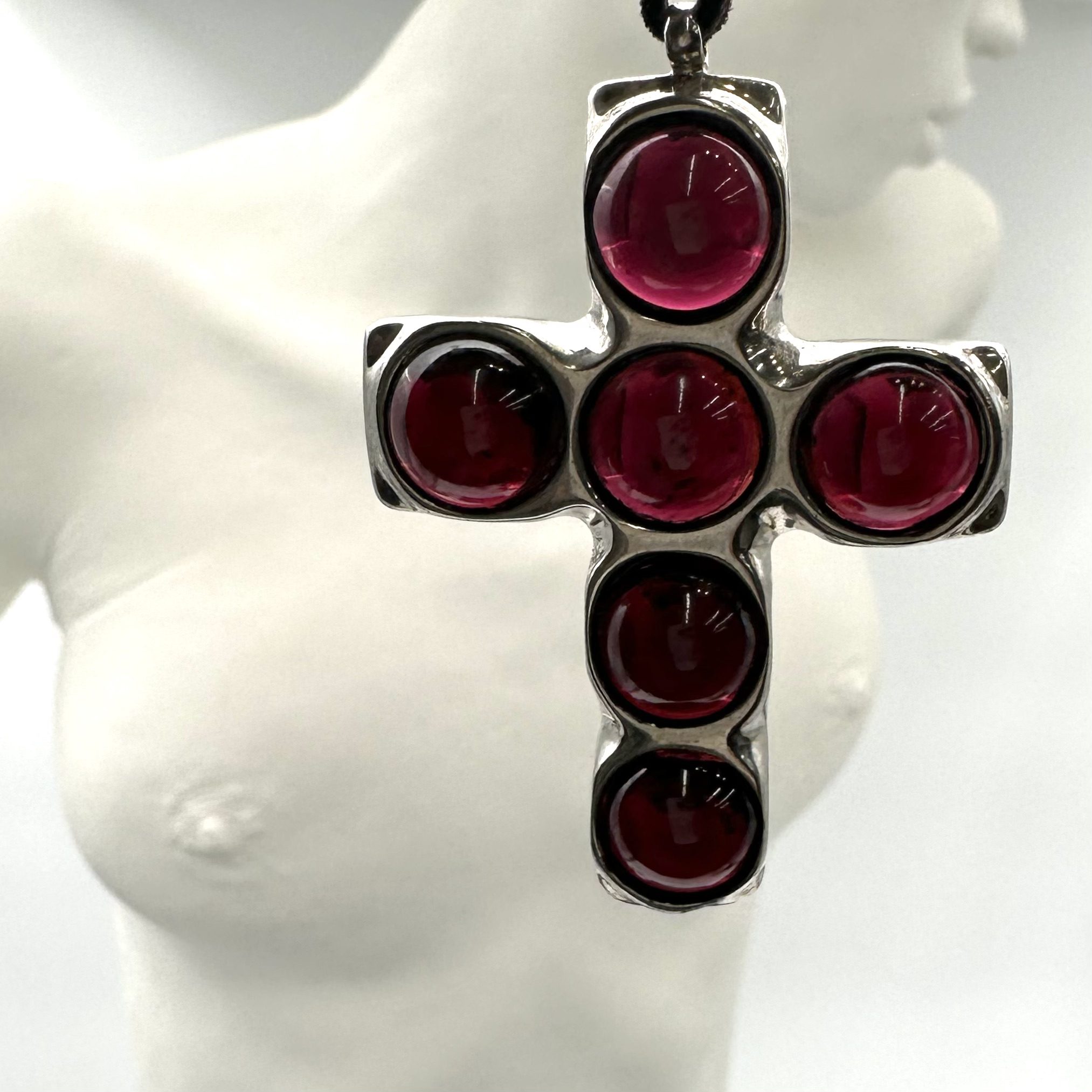 Robert Lee Morris Sterling Silver Cross with 6 Garnet Cabs Pendant - Image 3