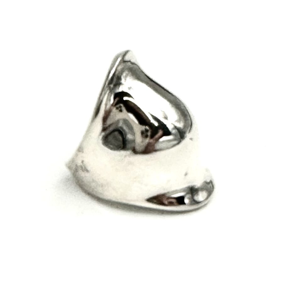 Robert Lee Morris Small/Medium Silver Knuckle Ring - Image 2