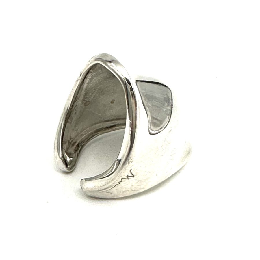 Robert Lee Morris Small/Medium Silver Knuckle Ring - Image 3