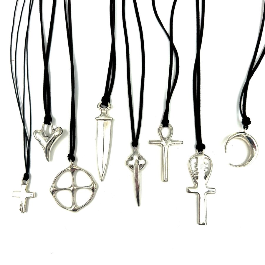 Robert Lee Morris Sterling Silver Wheel Pendant - Image 4