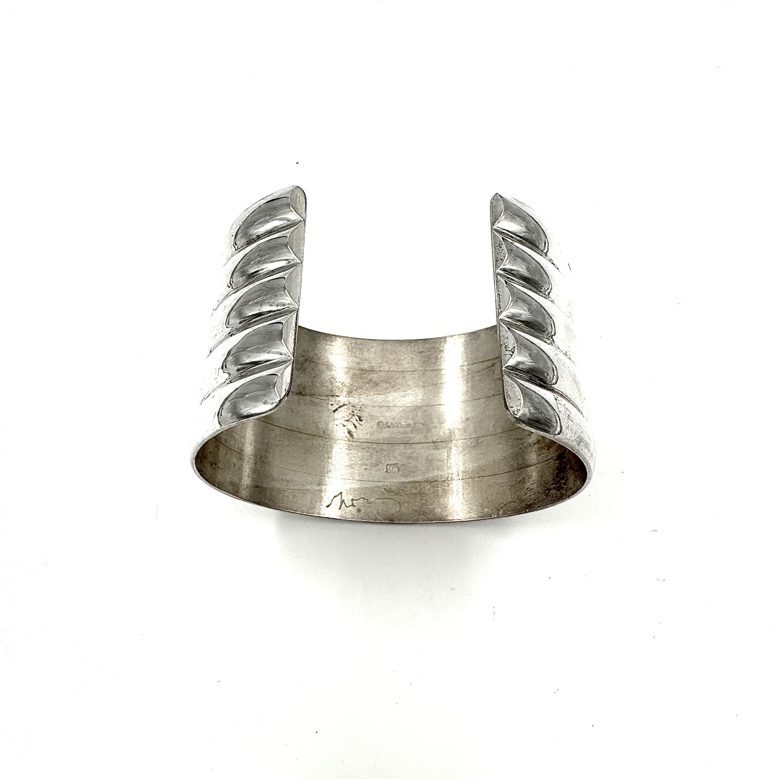 Robert Lee Morris for Calvin Klein Sterling Silver 5 ribbed Cuff - Image 3