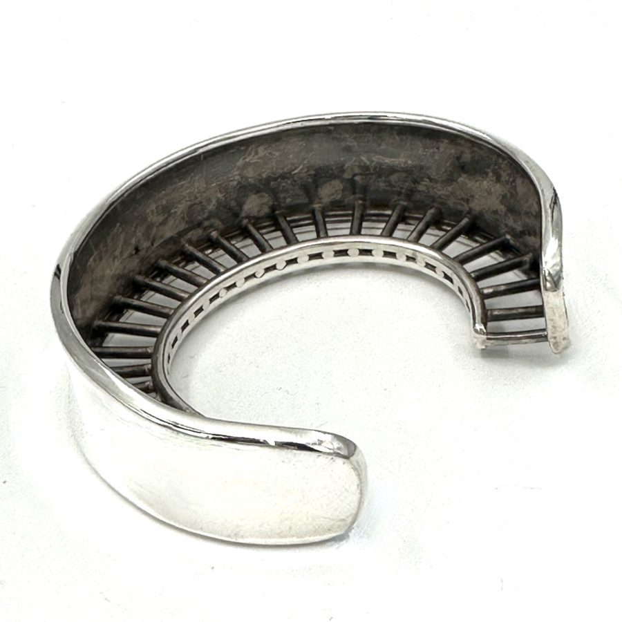 Robert Lee Morris Sterling Silver Turbo-Fan Cuff 1976 - Image 3