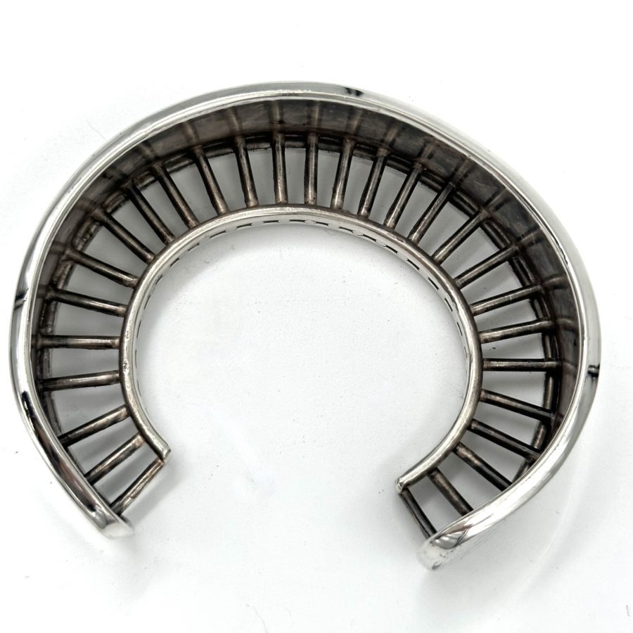 Robert Lee Morris Sterling Silver Turbo-Fan Cuff 1976 - Image 2