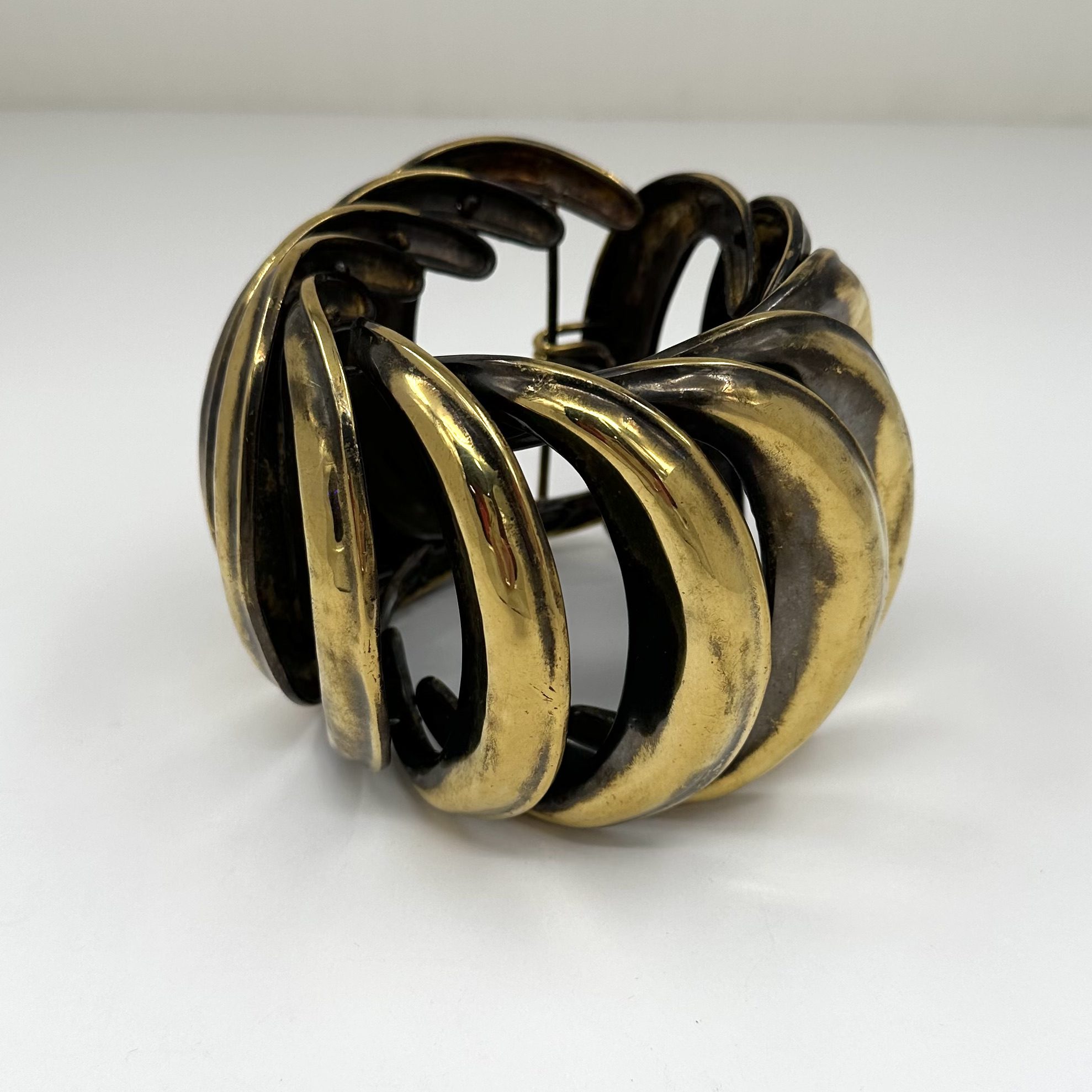 Robert Lee Morris Colossal Brass Buckle Bracelet - Image 9