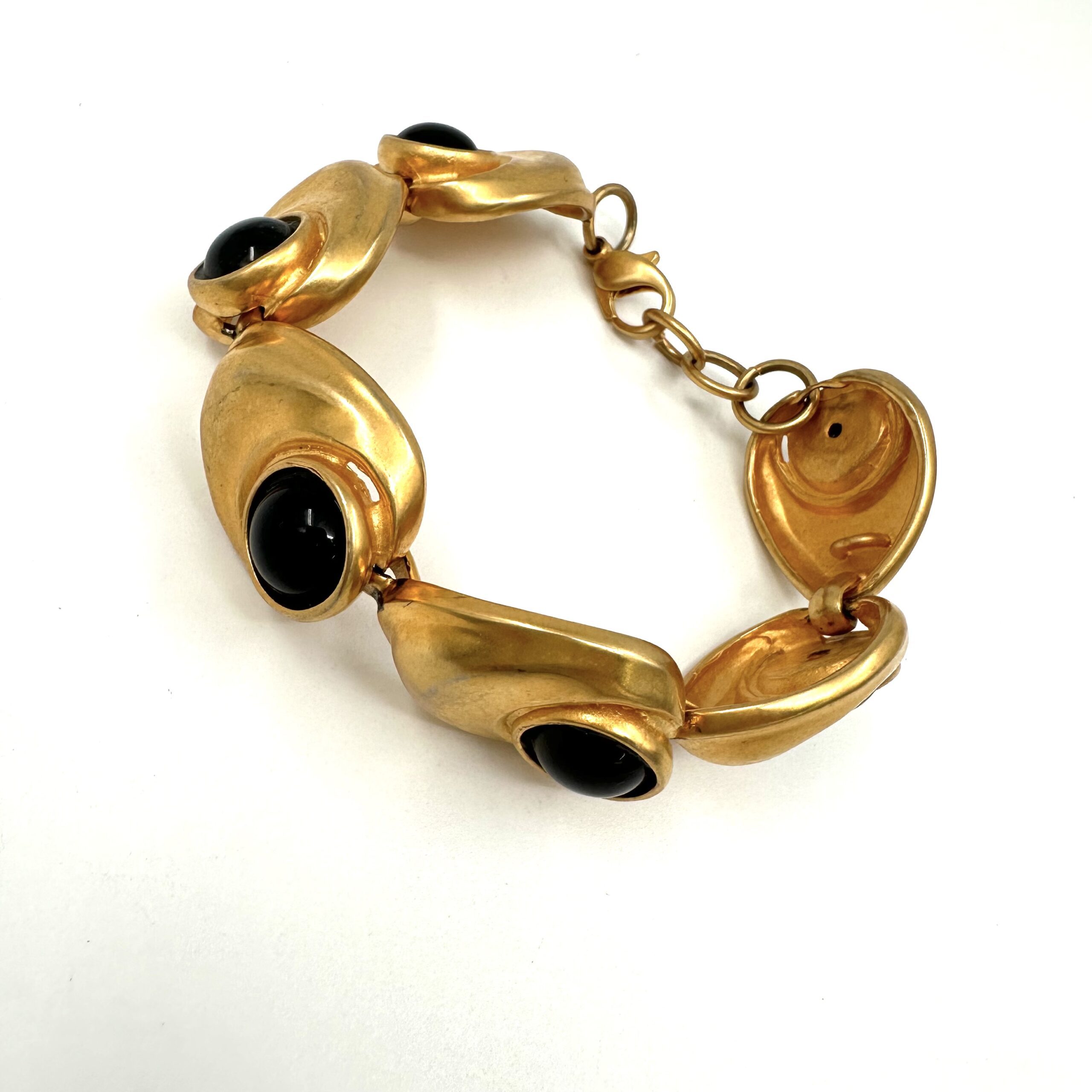 Robert Lee Morris for Donna Karan Bonnet Bracelet Onyx - Image 3
