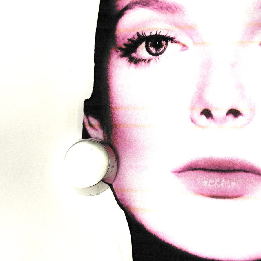Robert Lee Morris Modern Silver Wedge Disc Earring - Image 3