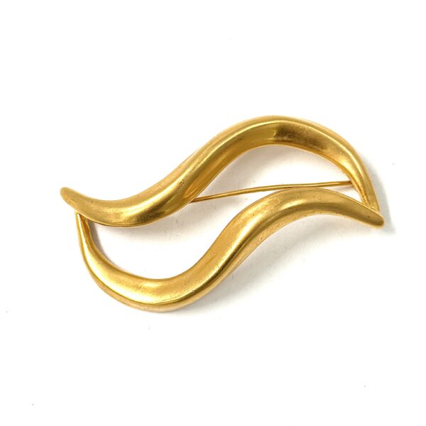 Robert Lee Morris Gold Double Wave Pin
